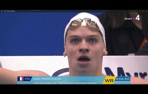 Le record du monde de Léon Marchand sur 400  4 nages